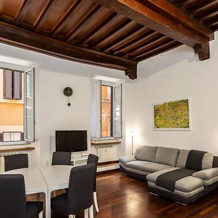 Cartari Rental In Rome Apartment Zewnętrze zdjęcie