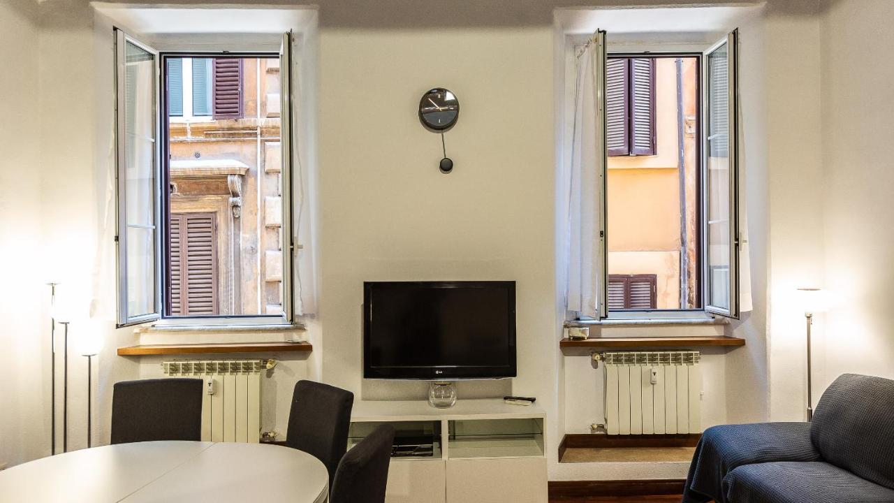 Cartari Rental In Rome Apartment Zewnętrze zdjęcie