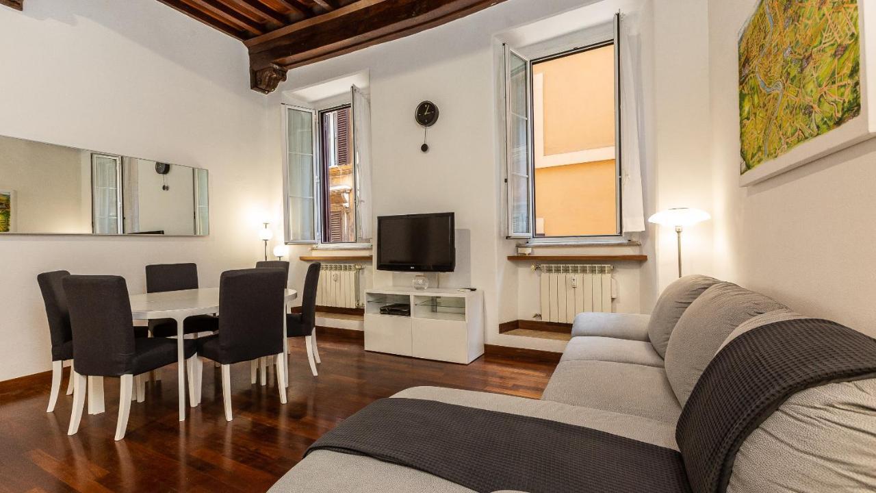 Cartari Rental In Rome Apartment Zewnętrze zdjęcie