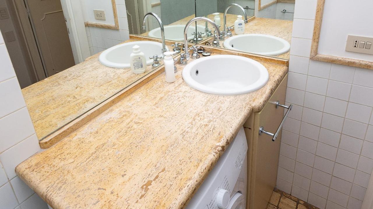 Cartari Rental In Rome Apartment Zewnętrze zdjęcie