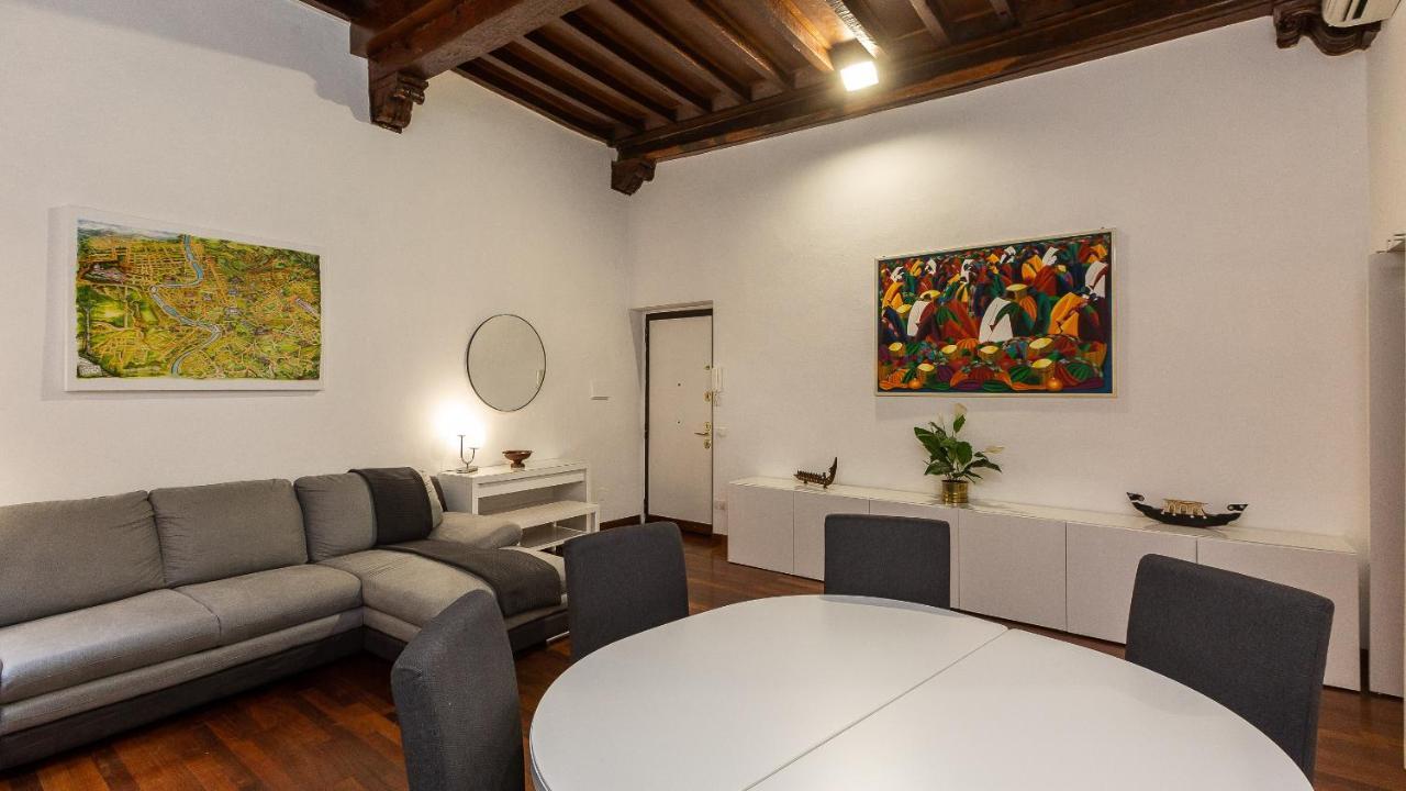 Cartari Rental In Rome Apartment Zewnętrze zdjęcie